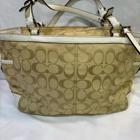 COACH signature Tan/white Shoulder Bag - Picture 4 of 12
